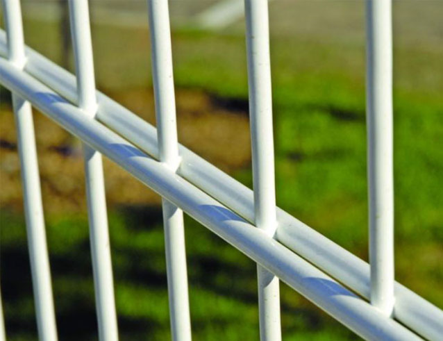 Bilateral Wire Fence